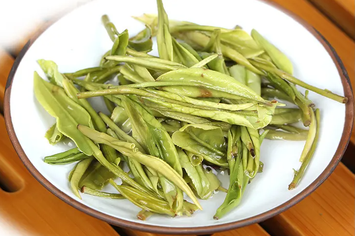 白茶好不好，跟白毫的浓密度有关吗？